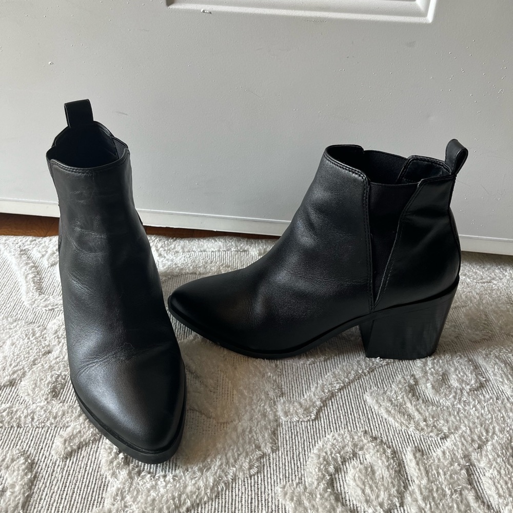 BP Brynne Bootie Black size 7.5